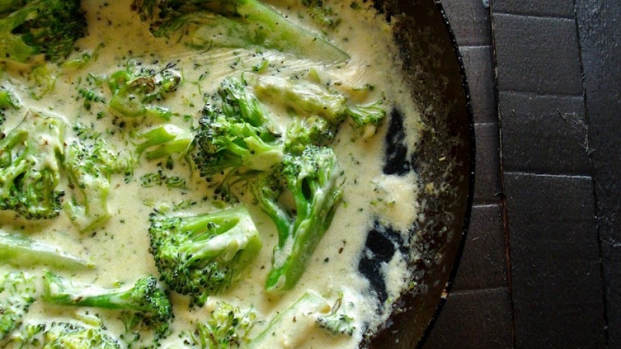 Brokoli u finom sosu 1