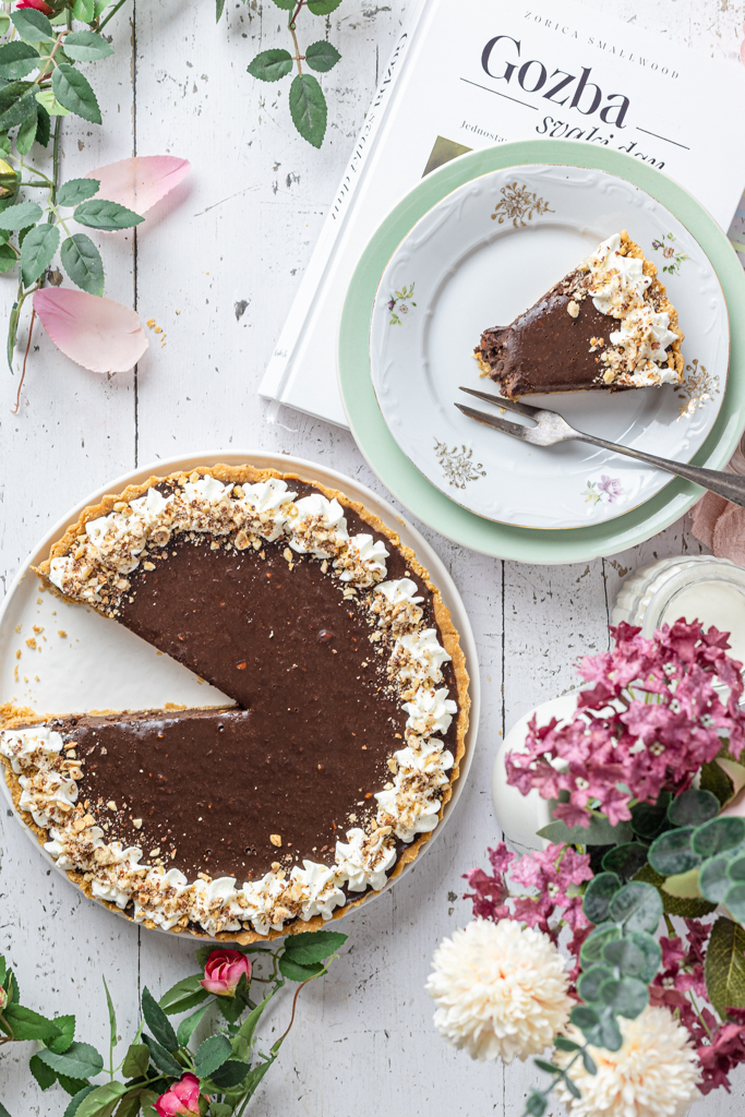 Čokolešnik tart parče i ceo